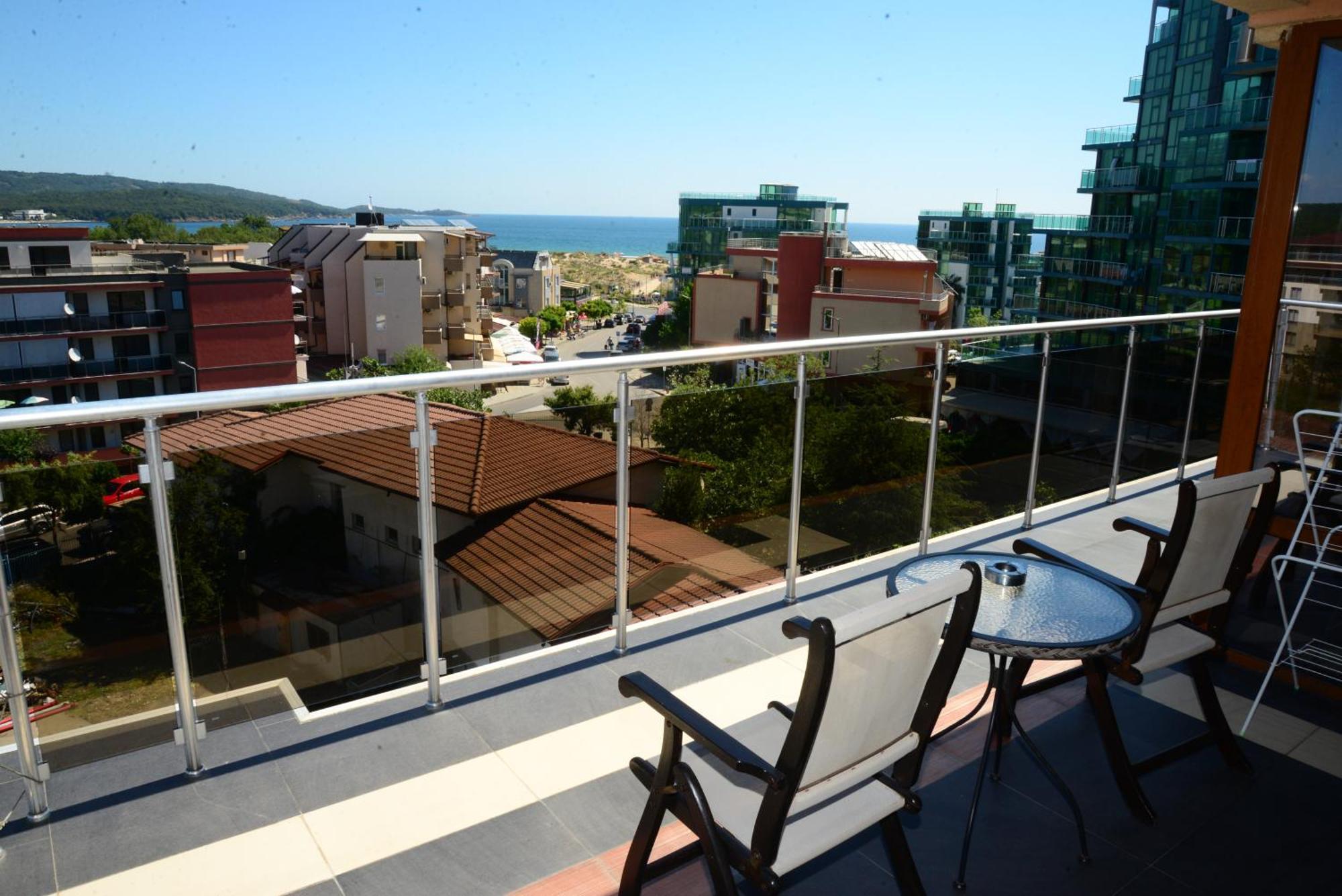 North Beach Hotel 프리모르스코 외부 사진