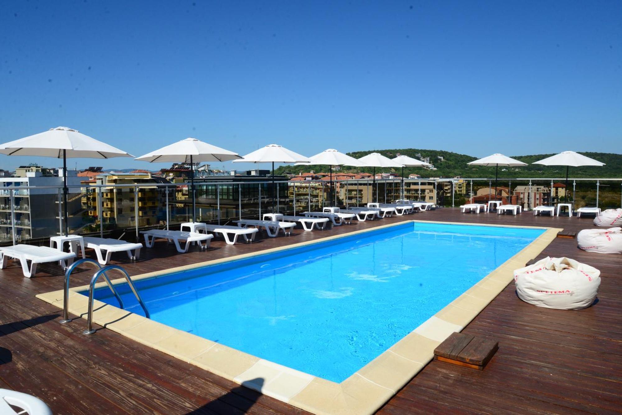 North Beach Hotel 프리모르스코 외부 사진